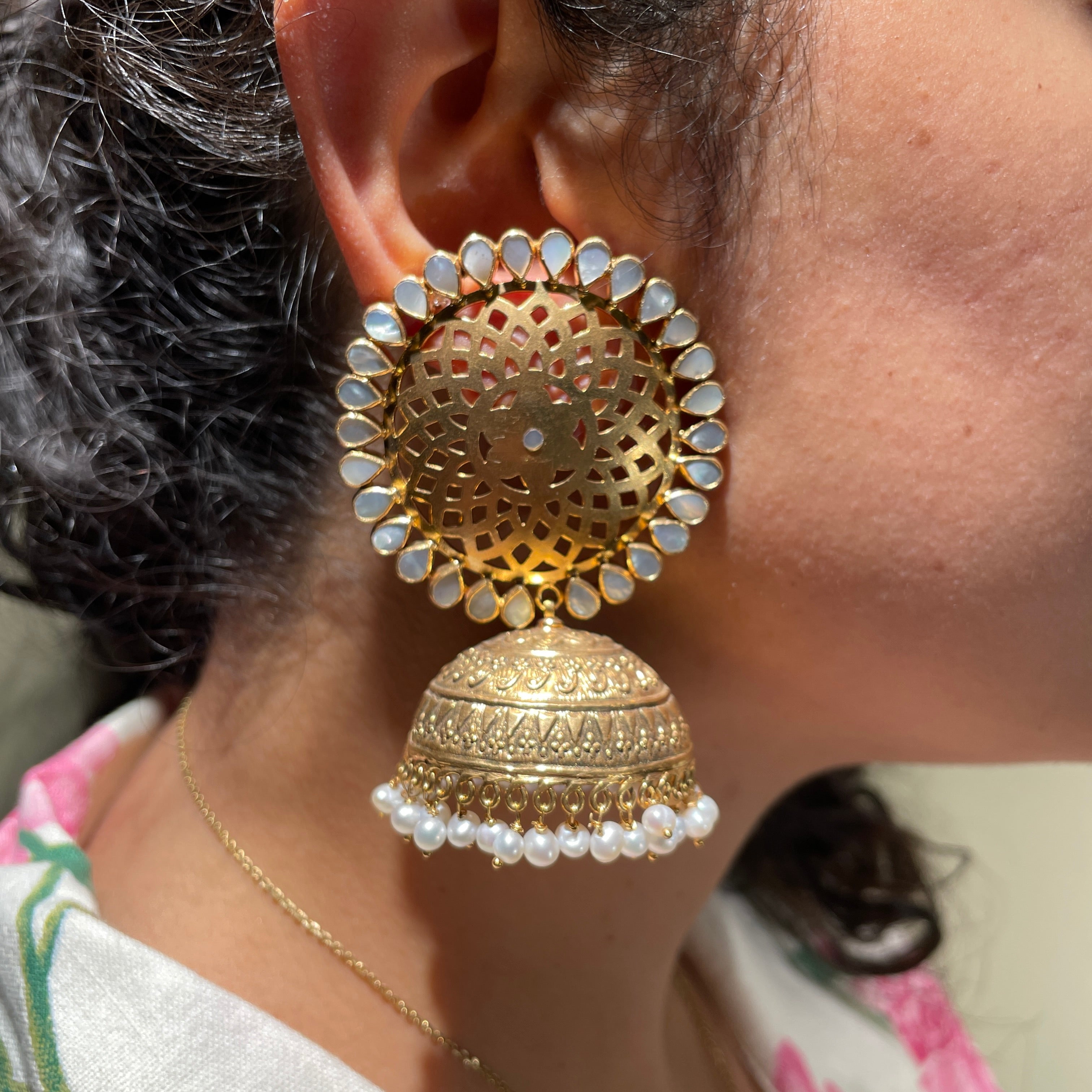 Floral Elegance Wheel Jhumka