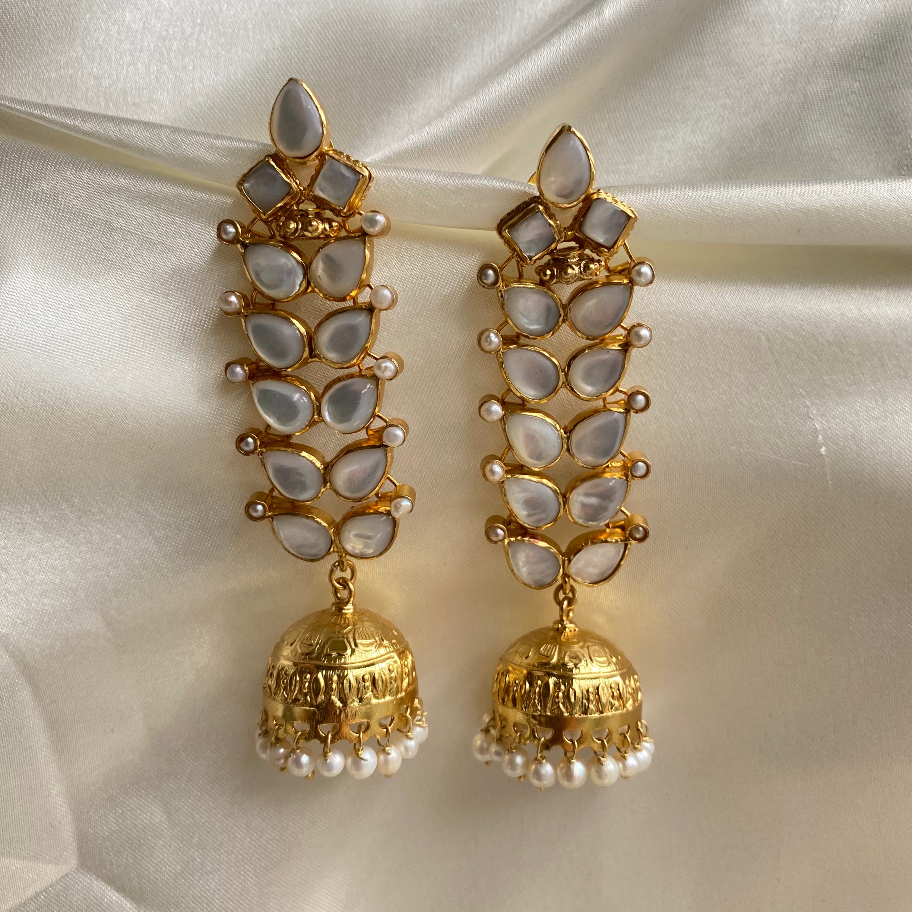 Leafy Luster Jhumka Earrings