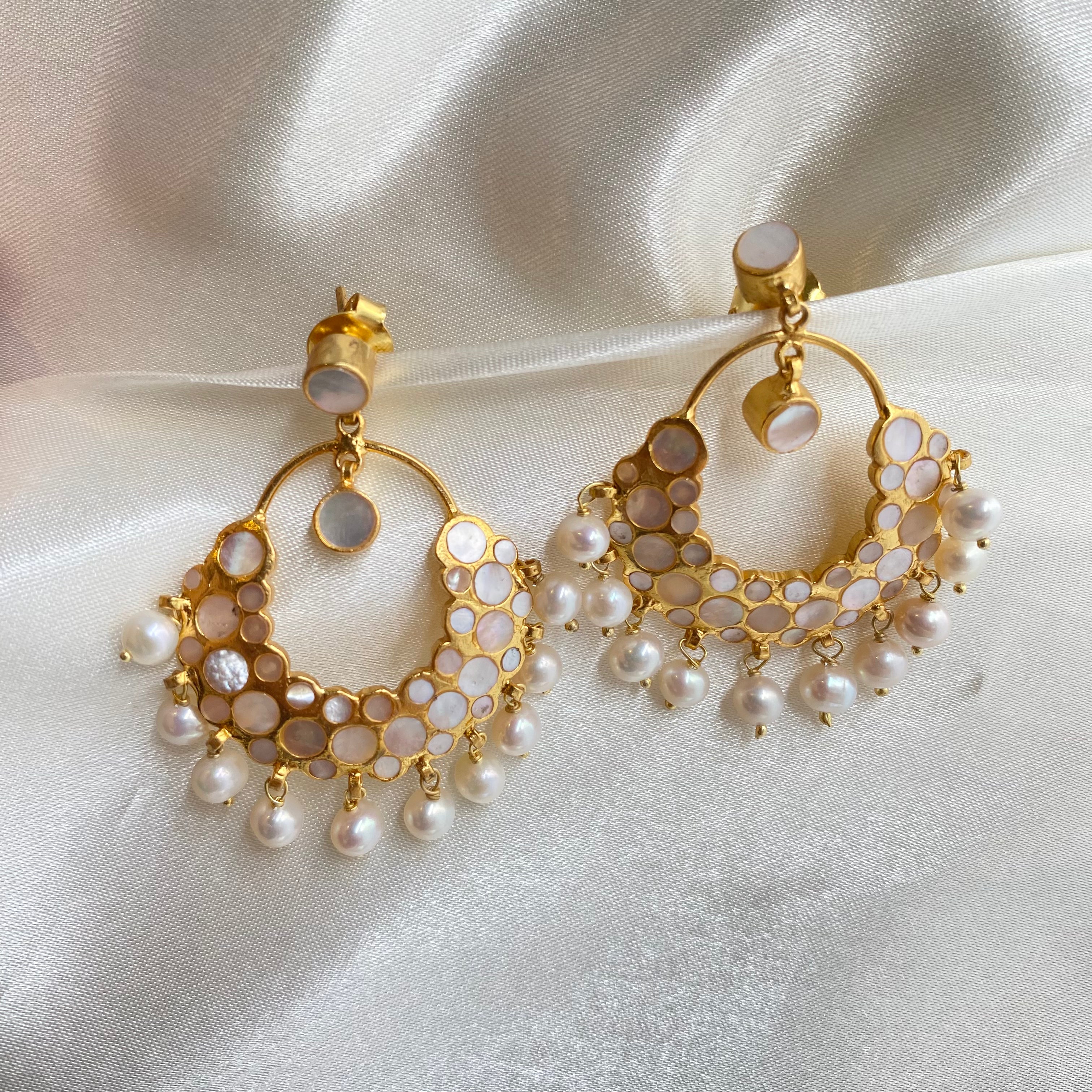 Minimal Balis - Mother of pearl with Pearl drops