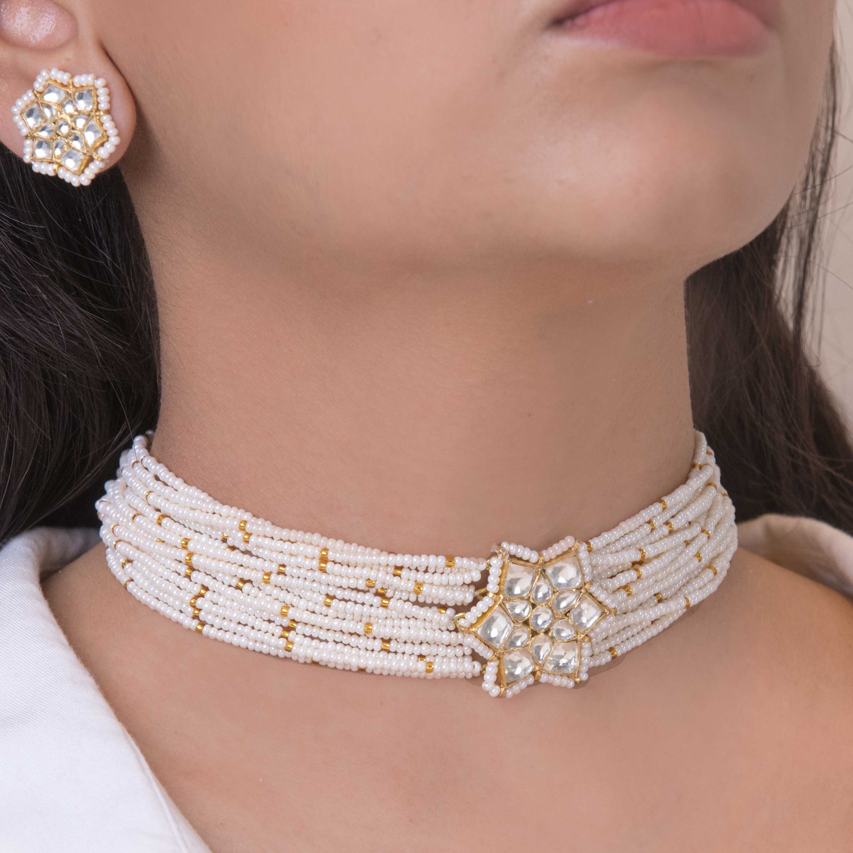 Pariza Choker