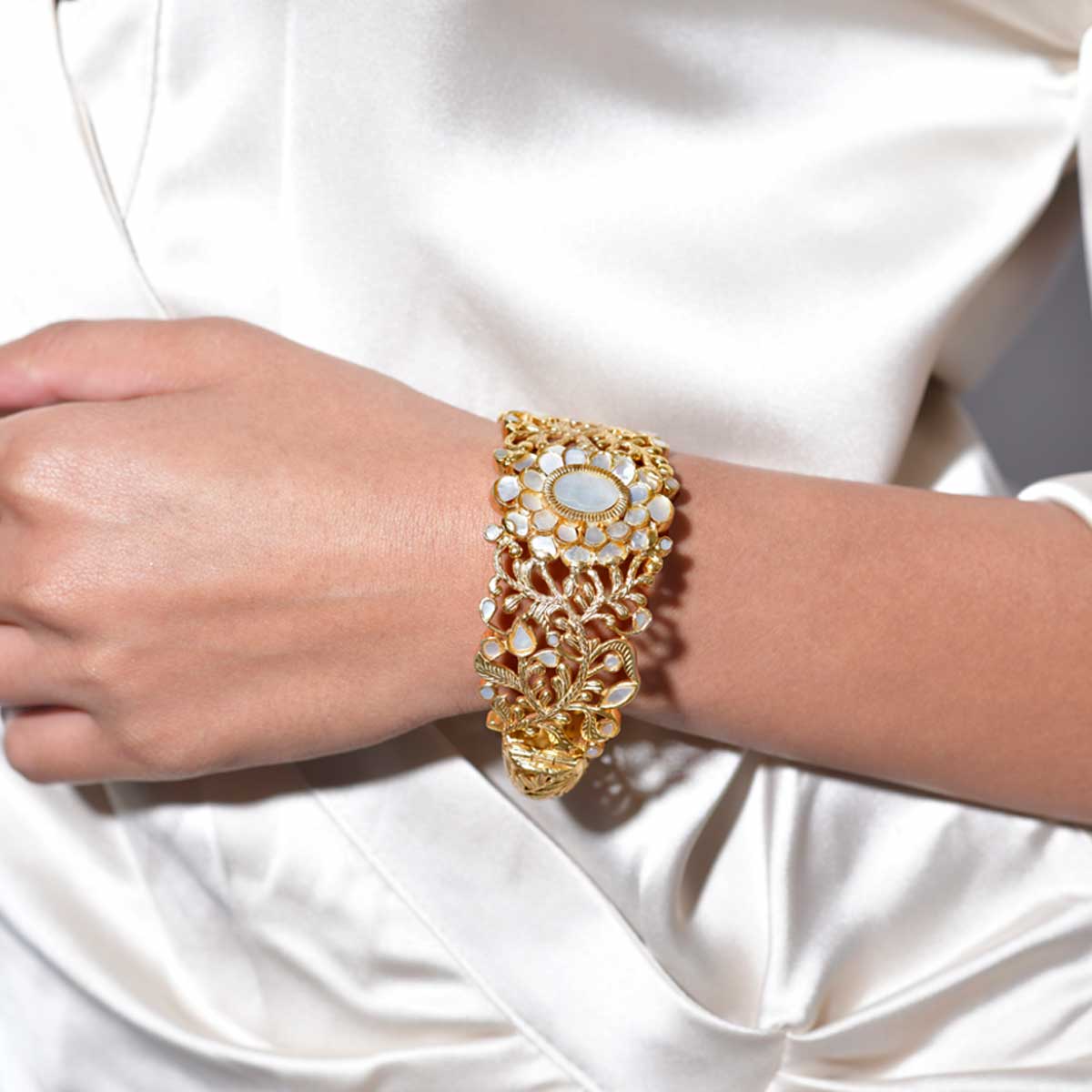 Mother of pearl baroque bangle