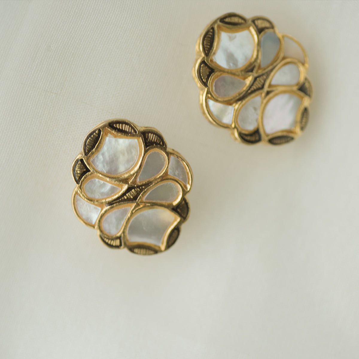 Signature mother of pearl choker