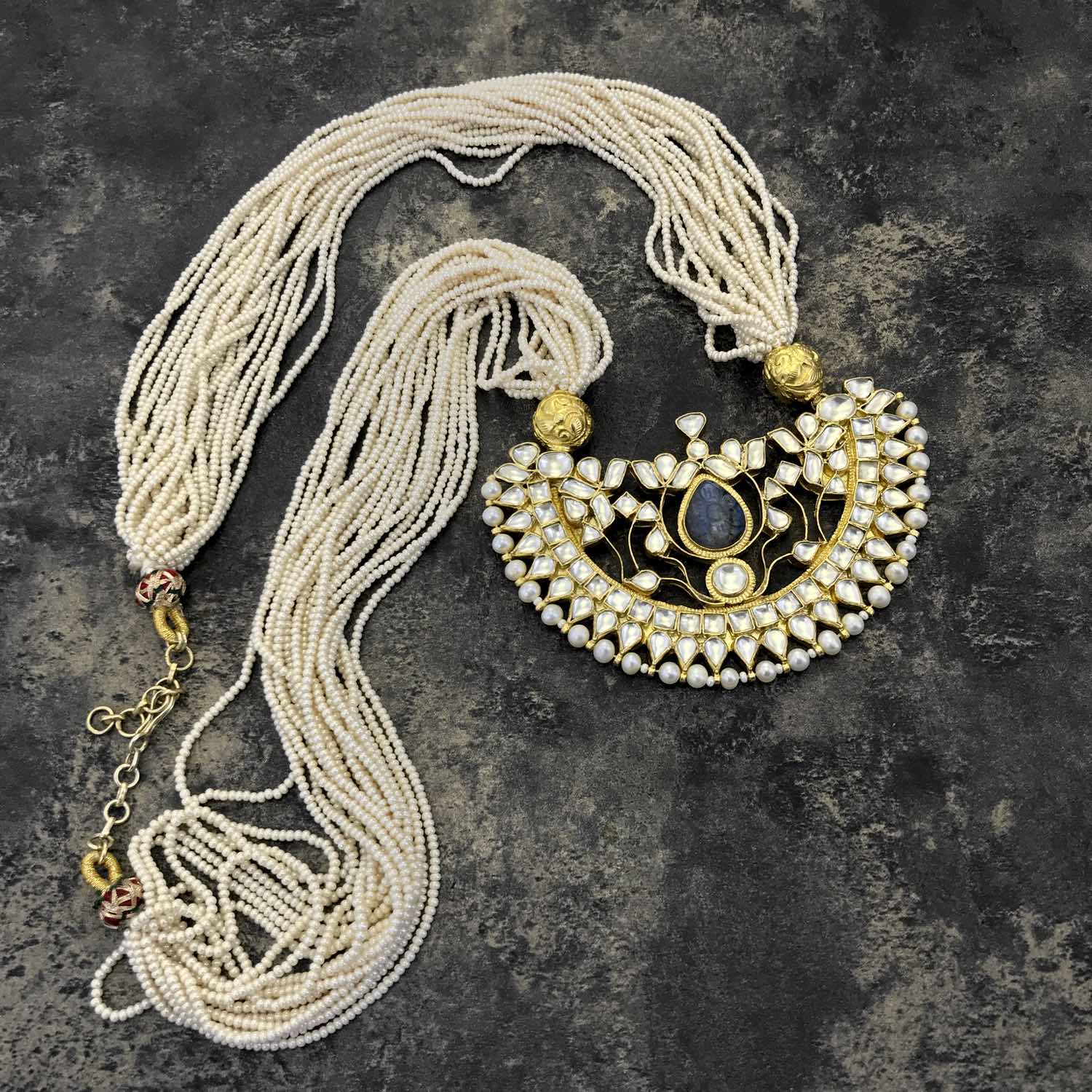 Chandrama Pendant Set