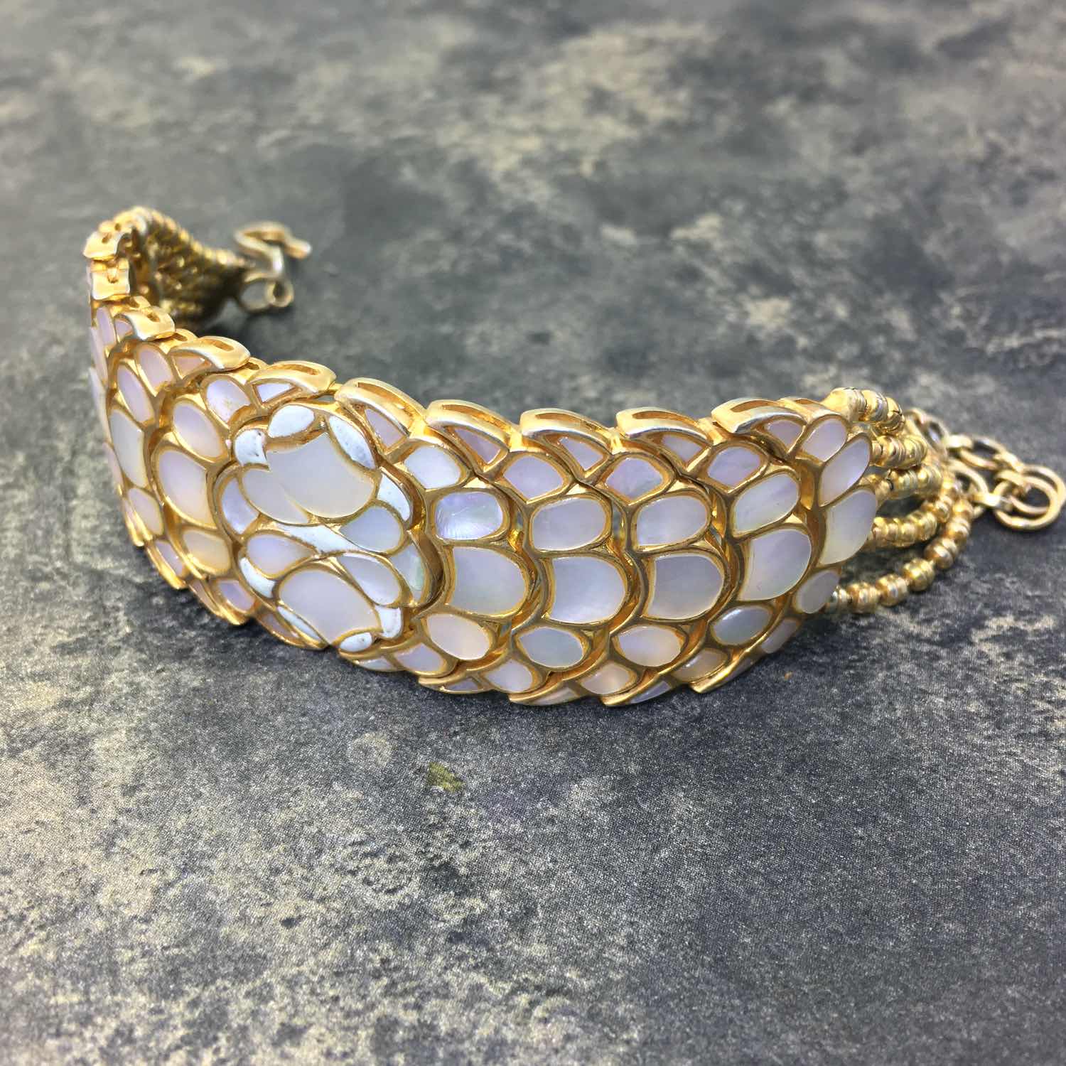 Jal bracelet Mother of Pearl